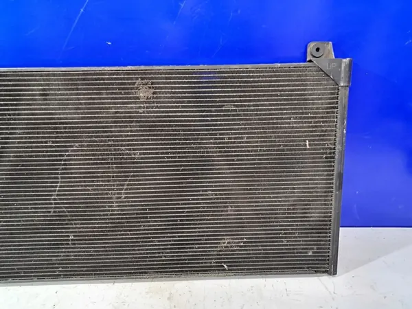 Ilmastointiradiatori Chevrolet Tahoe 5.3L OEM 52475996 image 3