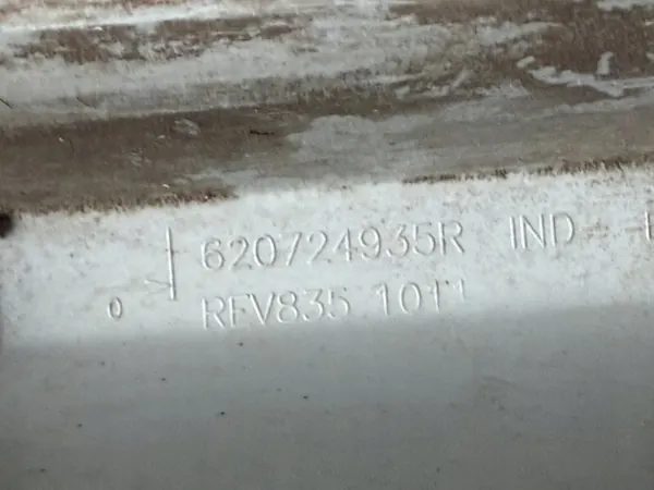 Dacia Dokker framstötfångare spoiler OEM 620724935R image 5