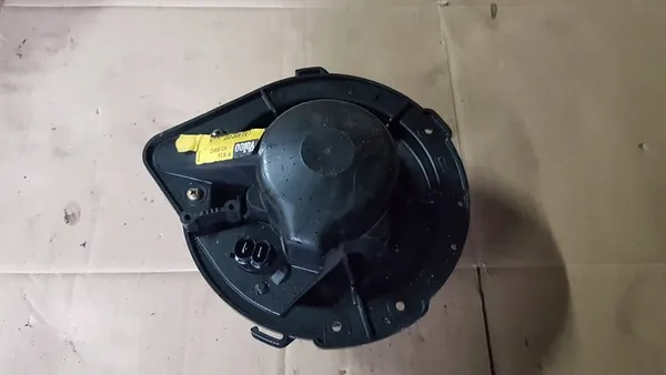 Ventoinha Audi A4 B5 V6 8A1820021 image 2