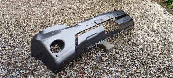 Paraurti anteriore Toyota Land Cruiser image 7