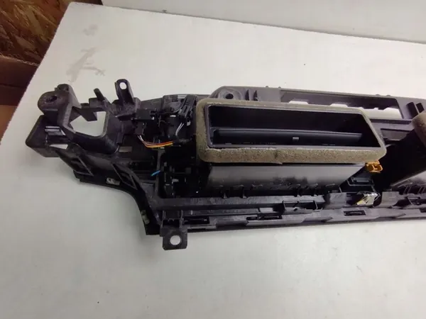 Bicos de ventilação central Audi A4 S4 8H1820902 image 8