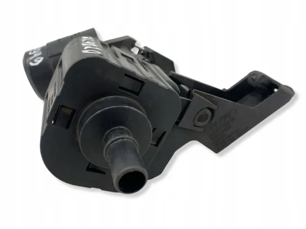 Volvo XC40 Koolstoffilter OEM 32203683 - Gebruikt image 4