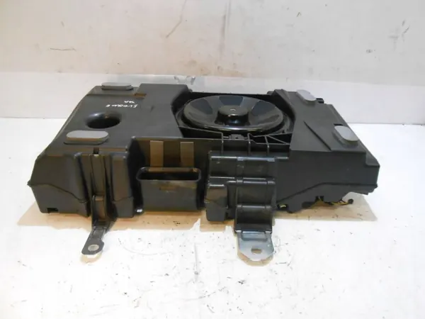 Subwoofer OEM BJ3218808EB para Range Rover Evoque image 6