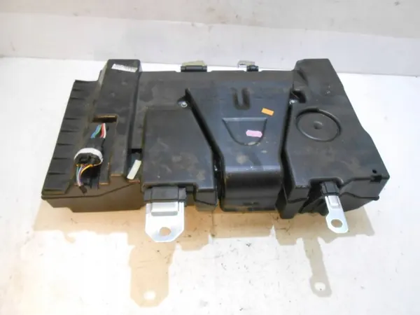 Subwoofer OEM BJ3218808EB para Range Rover Evoque image 8