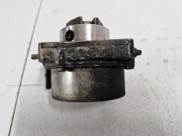 Fiat 500X 1.6 JTD tyhjiöpumppu OEM 55269803 image 6