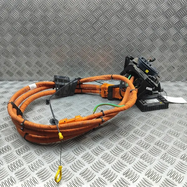 Câble charge batterie Audi Q6 e-tron 85H971093AN image 3