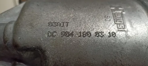 Oljefilterhus OEM A 904 180 03 10 - Begagnad image 4