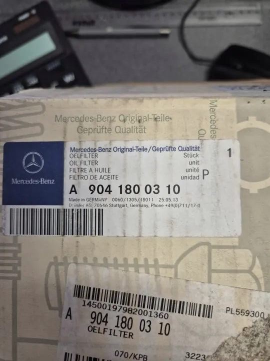 Oljefilterhus OEM A 904 180 03 10 - Begagnad image 5
