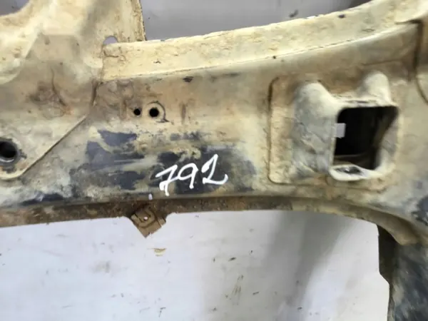 Subchassi dianteiro Mercedes-Benz OEM AMD135953 - Usado image 7