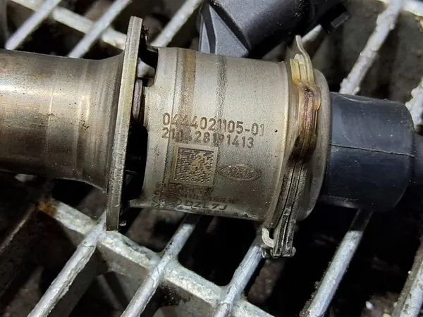 Injecteur AdBlue Ford Turneo Courier image 5