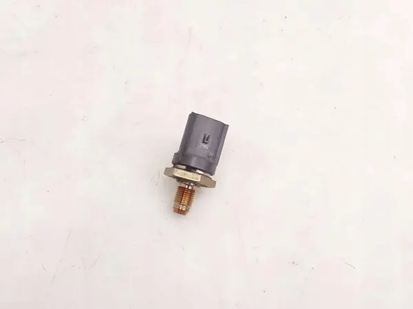 Sensor de nível de combustível Opel OE 55492824 - Usado image 2