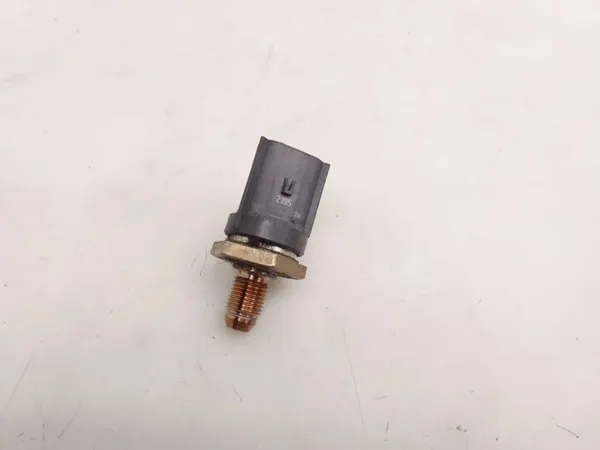 Sensor de nível de combustível Opel OE 55492824 - Usado image 4