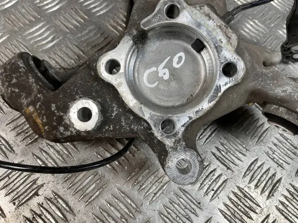 Mercedes-Benz B W246 W242 2011 Höger Bakre Hjulnav image 3