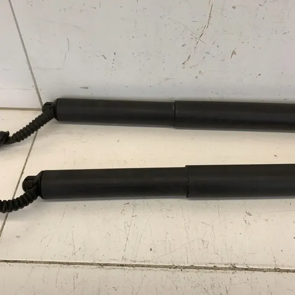 Elaktiska bakluckans aktuatorer Audi Q5 FY 2019 OEM 80A827851A image 3