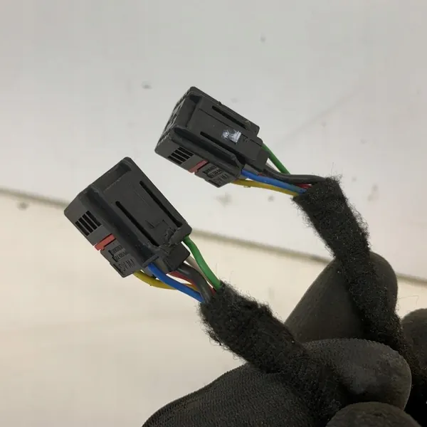 Elaktiska bakluckans aktuatorer Audi Q5 FY 2019 OEM 80A827851A image 5