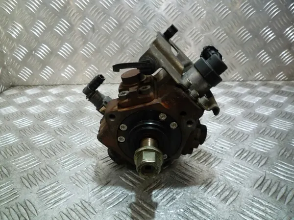 Bomba de inyección OEM DRC86004 para Peugeot 307 1.6 TDCI image 3