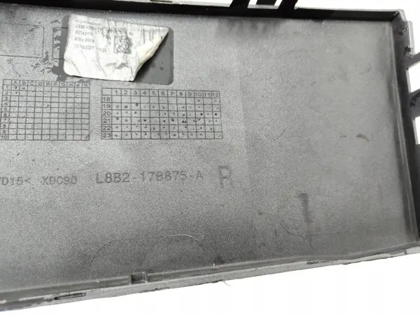 Land Rover Defender II L663 puskuritulppa OEM L8B2-17B875-A image 5