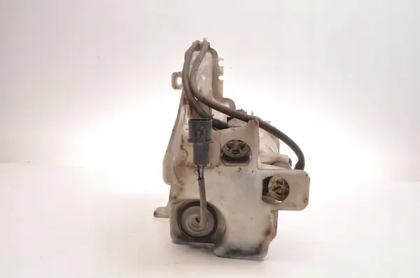 Ruitensproeierreservoir KIA SPORTAGE III 1.7 CRDi 98610-3W500 image 3