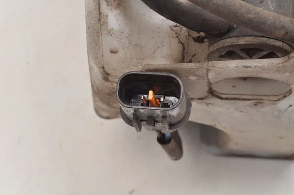 Ruitensproeierreservoir KIA SPORTAGE III 1.7 CRDi 98610-3W500 image 8