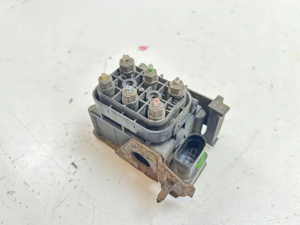 Bloco de válvula de suspensão pneumática traseira A2213270230 image 1