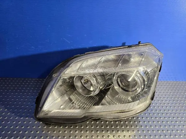 Mercedes-Benz GLK (X204) Linker Voorlicht A2048206859 image 2