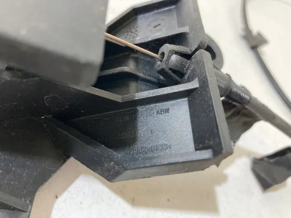 Konepellin avauskaapeli OEM FL34-16B975-AB Ford F150 15+ image 5