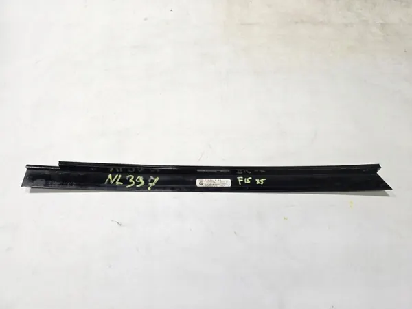 Junta de ventana trasera izquierda BMW OEM 7289671 image 3