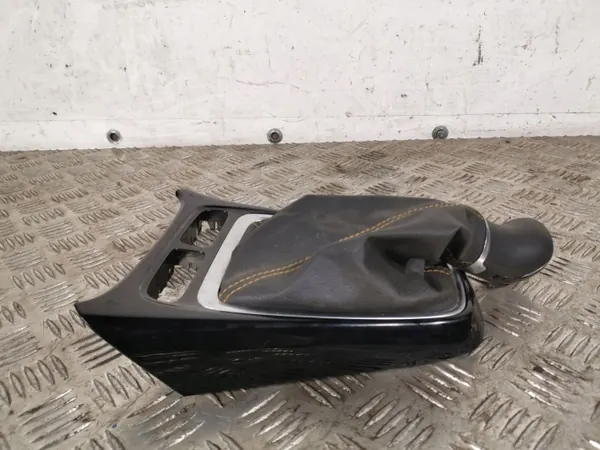 Pomo de mudanças Opel Crossland X OEM 5445102 - Usado image 2