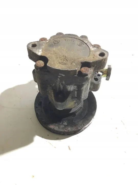 Pompe de direction assistée SEAT OEM 7M0145157AB - Occasion image 5