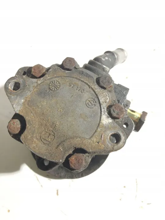 Pompe de direction assistée SEAT OEM 7M0145157AB - Occasion image 6