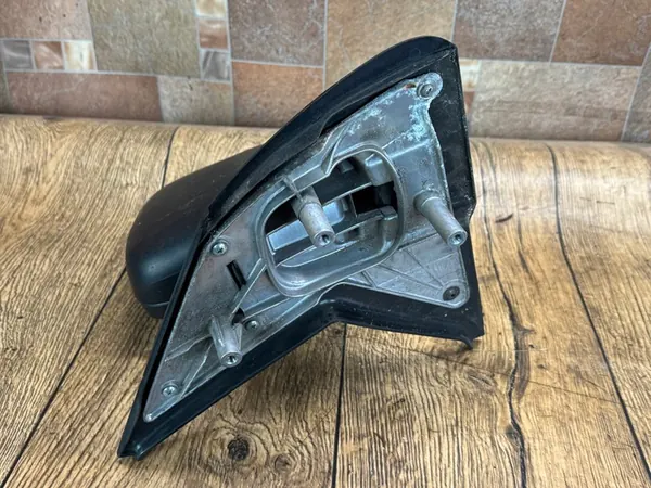 Sivupeili VW Transporter T5 2009-2015 Vasemmalle image 2