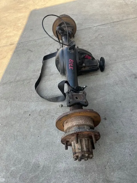 OEM Hinterachsträger für Nissan Cabstar 08r image 5