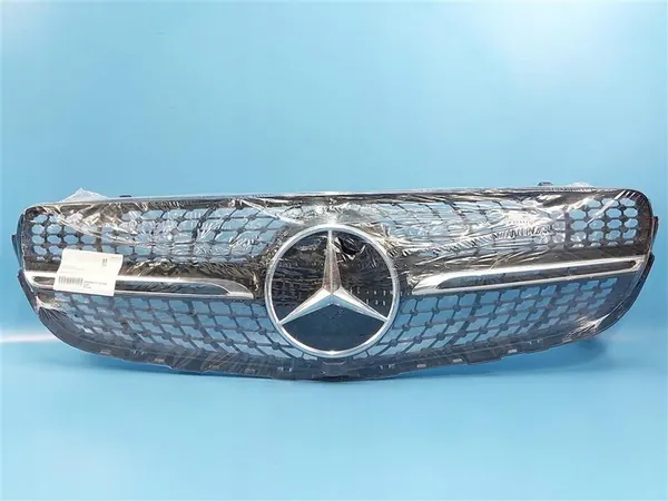 Mercedes GLC 253 W253 Grill A2538880100 DIAMOND 2015- image 2