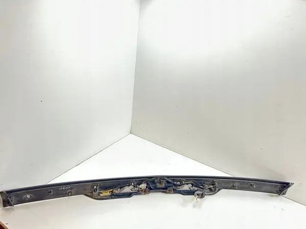 Barre d'éclairage plaque arrière Subaru OEM MAM70161 image 6