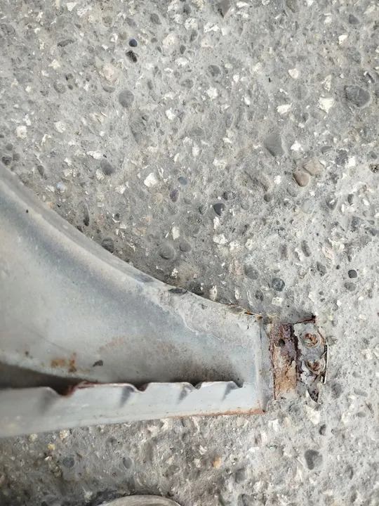 Parafango anteriore sinistro VW Passat B6 LC9X nero 05-10 OEM 40094913 image 8