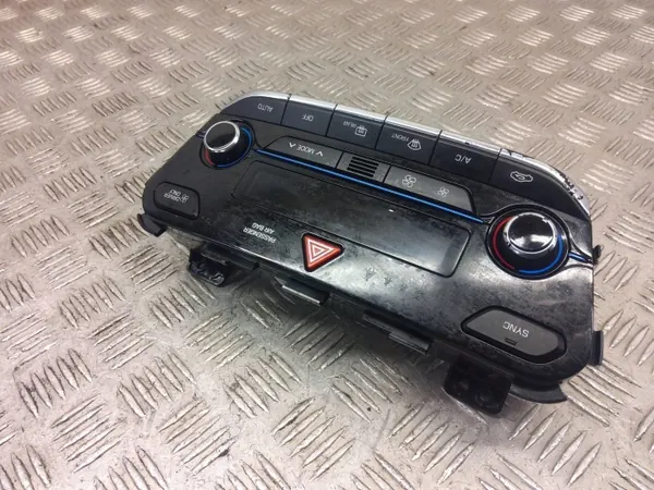 Hyundai Ioniq AC-ohjain OEM 97250G2750MB image 5