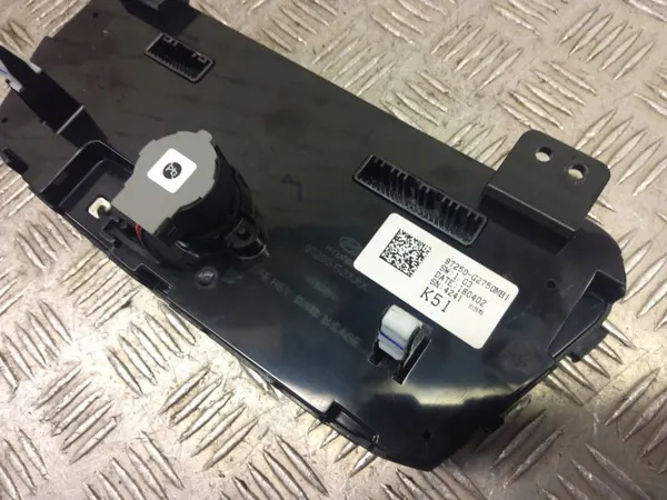 Hyundai Ioniq AC-ohjain OEM 97250G2750MB image 7