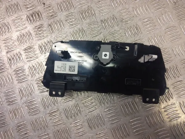 Hyundai Ioniq AC-ohjain OEM 97250G2750MB image 8