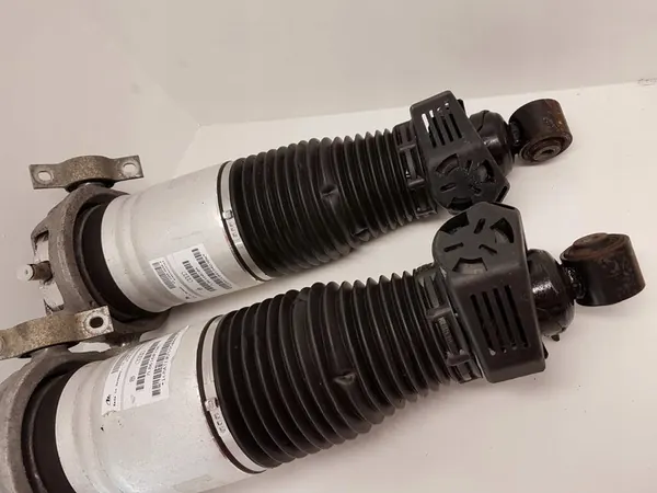 AMMORTIZZATORE VOLKSWAGEN TOUAREG 7L6616019D 7L6616020D image 3