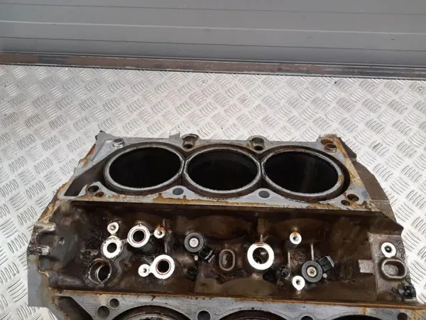 Gebrauchter Motorblock OEM 68233205AC für Dodge Durango image 8