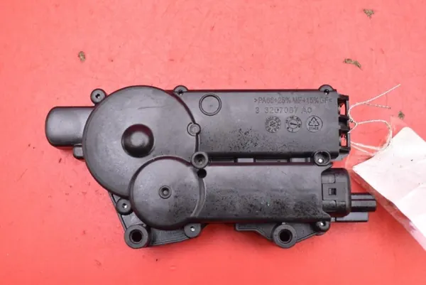 Motor de banco Tesla OEM 1493880-00-C Esquerda Traseira image 2