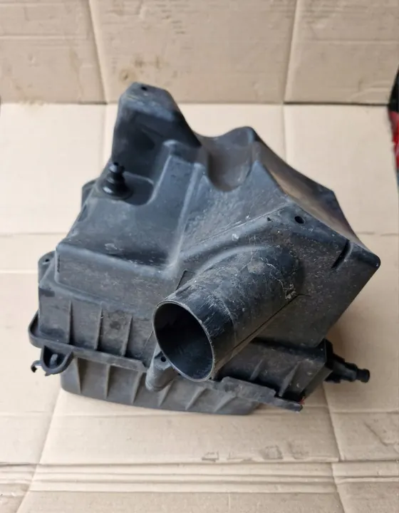 Ilmansuodattimen kotelo Opel Corsa D LIFT 1.2 1.4 image 4