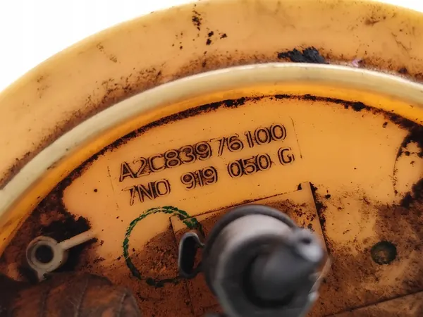 VW Sharan Brandstofpomp 2.0 TDI Diesel 7N0919050G image 7