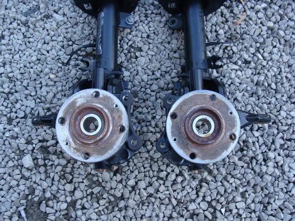 Ammortizzatore Destro Peugeot 208 I 2008 image 2