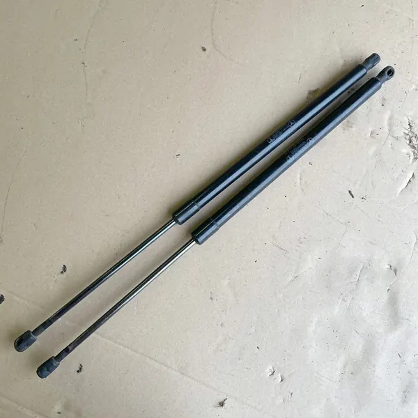 Mercedes W639 Vito Rear Tailgate Actuators OEM image 5