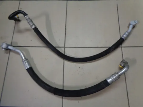 Ilmastointiputket Audi A6 C6 2.4 3.2 4F0260712R 4F0260701L image 7