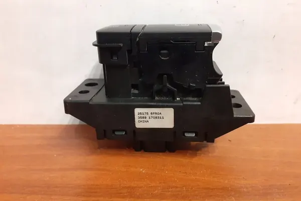 Schalter NISSAN QASHQAI II 1.3L Benzin image 6