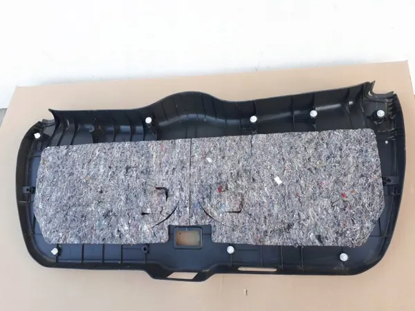 Garniture Hayon Toyota Verso 09-18 OEM 64780-0F010 image 5