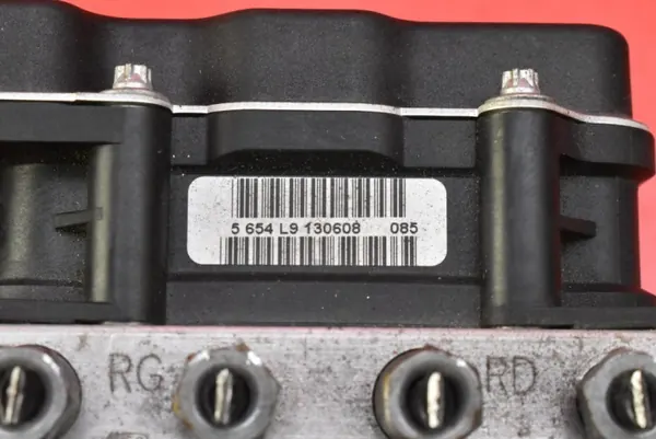 Pompe ABS OEM 9665363180 pour Peugeot 308 1.6 VTi image 8