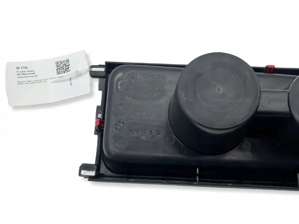 OEM 588050D350 Dryckeshållare för mittkonsol Yaris image 6